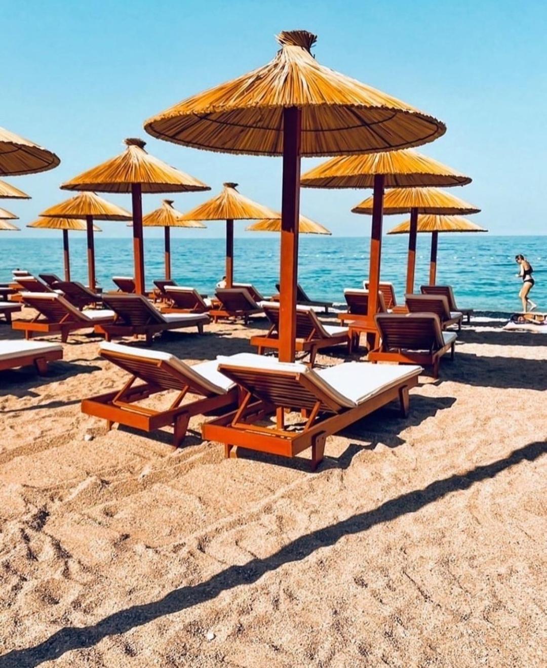 Apartments Villa Simonovic Petrovac na moru Exterior foto