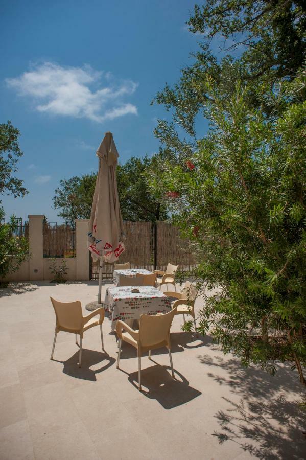Apartments Villa Simonovic Petrovac na moru Exterior foto